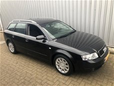 Audi A4 Avant - 1.8 Turbo Pro Line NIEUWSTAAT/D.RIEM-WATERPOMP RECENT V.V DEALERONDERHOUDEN