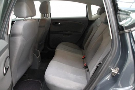Seat Leon - 1.6 Stylance Goed onderhouden - 1