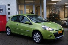 Renault Clio - 1.2 16V Dynamique / LICHTMETALEN VELGEN / AIRCO / CLIMATE CONTROL