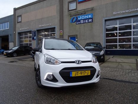 Hyundai i10 - 1.0i i-Motion Go 2016 |NL-auto |Navi |Clima |Led |Rijklaarprijs - 1