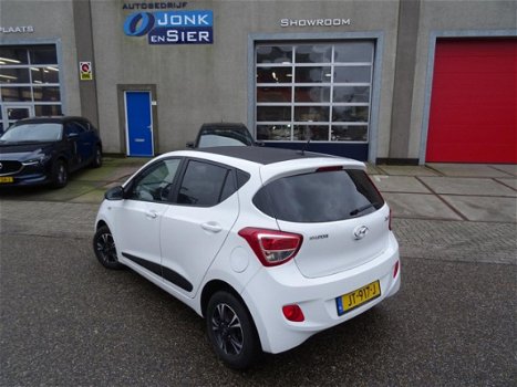 Hyundai i10 - 1.0i i-Motion Go 2016 |NL-auto |Navi |Clima |Led |Rijklaarprijs - 1