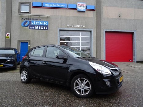 Hyundai i20 - 1.2i i-Motion |NL-auto |Airco |El. ruit |Rijklaarprijs - 1