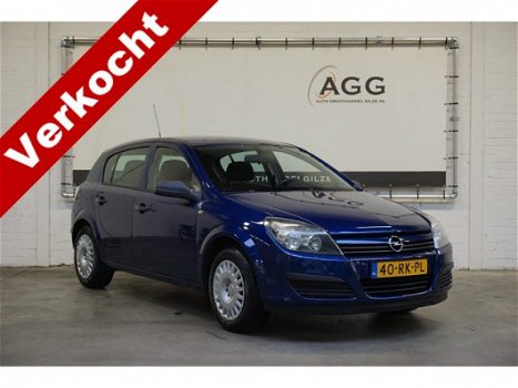 Opel Astra - 1.6 Essentia Airco. Trekhaak - 1