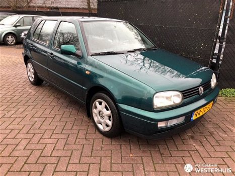 Volkswagen Golf - 1.8 90pk CL - 1