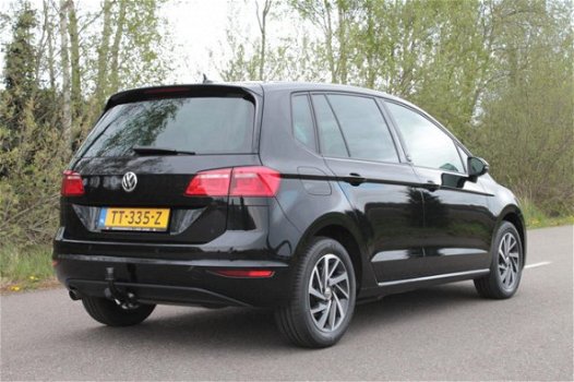 Volkswagen Golf Sportsvan - 1.6 TDI COMFORTLINE ADAPTIVE CRUISE / NAVI / - 1