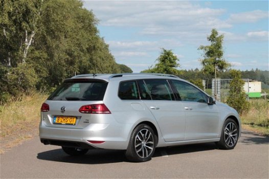 Volkswagen Golf Variant - 1.2 TSI BUSINESS EDITION CAMERA/NAVI/HALF LED - 1