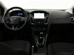 Ford Focus Wagon - 1.0 125 pk Titanium | Navigatie | Climate Control | Winterpakket - 1 - Thumbnail