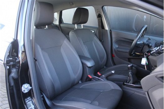 Ford Fiesta - 1.0 125pk Ecob. Titanium 5-deurs / Advanced technology-pack - 1