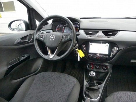Opel Corsa - 1.4 Favourite Navi | Trekhaak | Airco - 1
