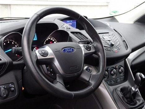 Ford Kuga - 1.5 150pk | Trekhaak | Navigatie | Stoelverwarming | Voorruitverwarming | Cruise control - 1