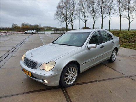 Mercedes-Benz C-klasse - 200 CDI Classic - 1