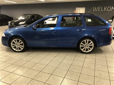 Skoda Octavia Combi - 2.0- RS Turbo- 1e eigenaar-ned auto-dealer onderhouden - 1