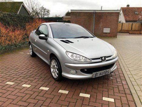 Peugeot 206 CC - 1.6-16V Leer airco distributie riem vervangen - 1