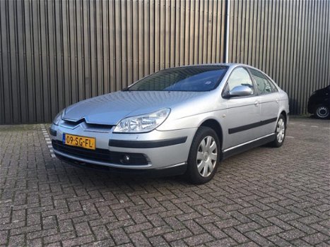 Citroën C5 - 2.0 HDIF Ligne Prestige AIRCO / SEDAN / ELEKTRISCH PAKKET / RADIO CD / TREKHAAK - 1