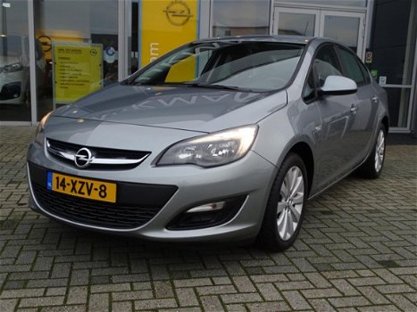 Opel Astra - Edition 1.4T 140 pk - airco - cruise - lichtmetaal - dealeronderhouden - 1