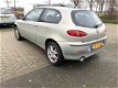 Alfa Romeo 147 - 2.0 T.Spark Distinctive - 1 - Thumbnail