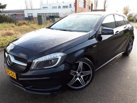 Mercedes-Benz A-klasse - 250 AMG PAKKET /AUTOMAAT /3 E EIGENAAR /RIJD ZEER GOED /APK 07-01-2021 - 1