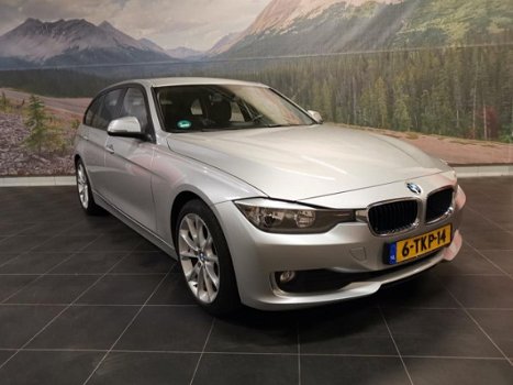 BMW 3-serie Touring - 316i Business | Lage km-stand | Automaat | Navigatie | M-Sportpakket | NL-auto - 1
