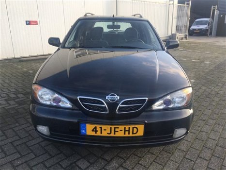 Nissan Primera Estate - 1.8 Sport Goed lopende en zeer sterke motor Climate control, Trekhaak APK NI - 1