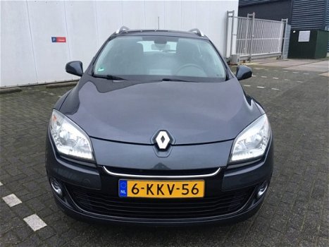 Renault Mégane Estate - 1.5 dCi Expression Nette, goed onderhouden en zuinige gezinsauto NIEUWE APK - 1