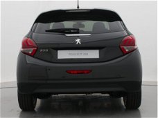Peugeot 208 - 1.2 82pk Signature | Navigatie | Parkeersensoren | 16" lm Velgen | Extra getint glas |