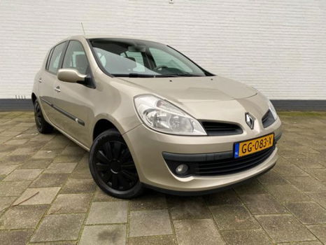 Renault Clio - 1.6-16V Dynamique Comfort Cruise control/PDC achter/Climat/Alarm/Onderhoudshistorie - 1