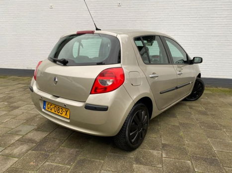 Renault Clio - 1.6-16V Dynamique Comfort Cruise control/PDC achter/Climat/Alarm/Onderhoudshistorie - 1