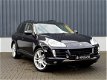 Porsche Cayenne - 4.8 S Luchtvering, Org NL auto, Facelift - 1 - Thumbnail