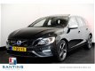 Volvo V60 - 2.4 D6 Hybrid R-Design AWD panorama-dak sport leder Intellisafe Pro Tech-pakket ex BTW - 1 - Thumbnail