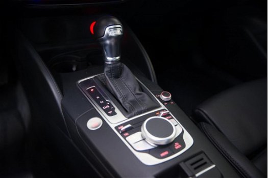 Audi A3 Sportback - 1.4 TFSI Hybrid e-tron Ambiente Phev panorama-dak sport-leder select drive Excl - 1