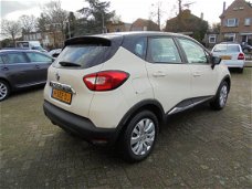 Renault Captur - 0.9 TCe Dynamique / 2016 / Carpas /