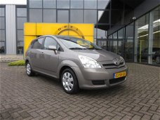 Toyota Corolla Verso - 1.6 VVT-i Terra