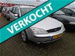 Ford Mondeo Wagon - 2.0-16V Ghia ZO INGERUILD DUS ZO WEG PRIJS ALTIJD VOLOP KEUZE MEER TYPE, S - 1 - Thumbnail