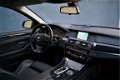 BMW 5-serie Touring - 523i 3.0 Executive Automaat/Navi/PDC/Stoelverw/Trekhaak afn - 1 - Thumbnail