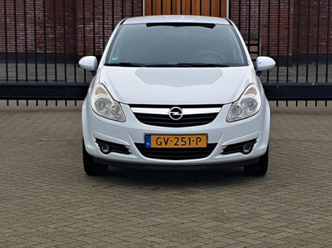 Opel Corsa - 1.2-16V Essentia / Airco / Elektrische ramen - 1