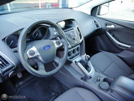 Ford Focus Wagon - - 1.0 EcoBoost Trend Airco Voorruitverwarming Stoelverwarming - 1