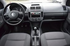 Volkswagen Polo - 1.4-16V Turijn 5 DEURS / 168 DKM / 1 JAAR APK