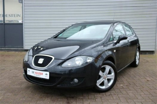 Seat Leon - 1.4 Highline 2007 KM 131xxx Airco | NAVI | LM Velgen | Nieuwe APK en NAP - 1