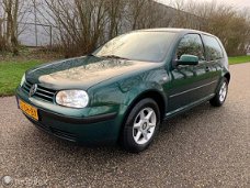 Volkswagen Golf - 1.4-16V + netjes