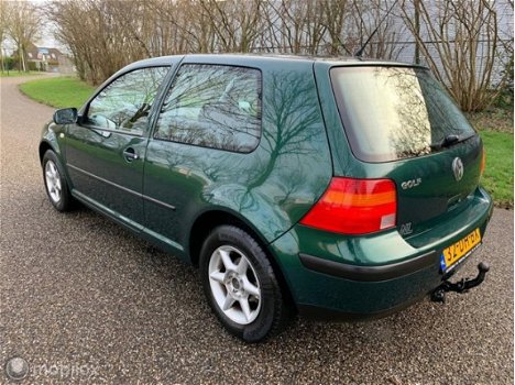 Volkswagen Golf - 1.4-16V + netjes - 1