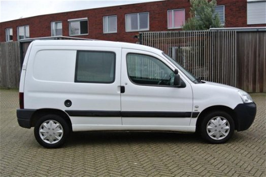 Peugeot Partner - 170C 2.0 HDI Avantage |NAP|Elektrisch pakket| - 1