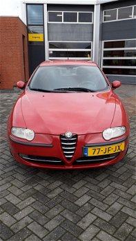 Alfa Romeo 147 - 2.0 T.Spark Distinctive Selespeed - 1