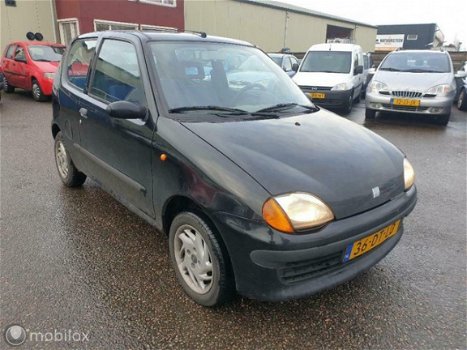Fiat Seicento - 1.1 SPI 1999 Zwart ST BEKR APK OKT 2020 1.1 SPI 1999 Zwart ST BEKR APK OKT 2020 - 1