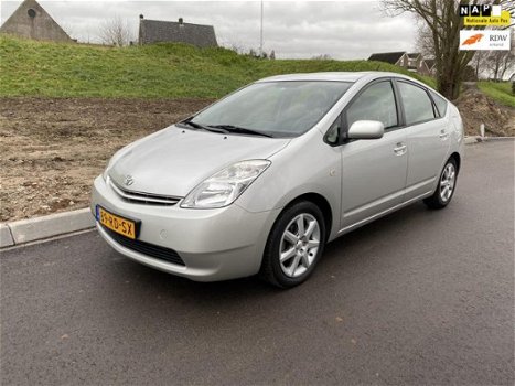 Toyota Prius - 1.5 VVT-i Hybride Automaat Volledig dealer onderhouden - 1