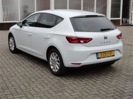 Seat Leon - 1.2 TSI Stylance LE Navi Pdc Airco - 1