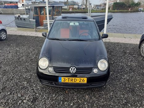 Volkswagen Lupo - 1.0 Comfortline Met open dak VASTE PRIJS nog nette vw lupo rijd en schakelt zeer g - 1