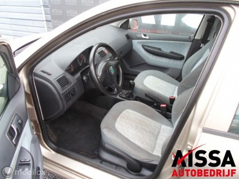 Skoda Fabia Combi - 1.9 TDI Equipe plus AIRCO - 1