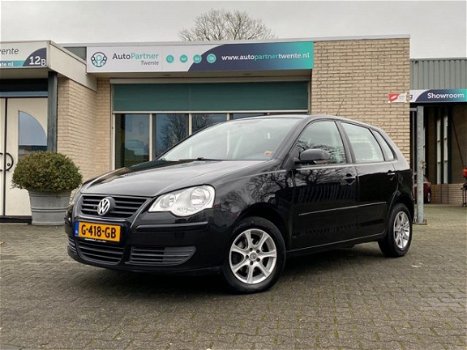 Volkswagen Polo - 1.2-12V TRENDLINE AIRCO LMV - 1