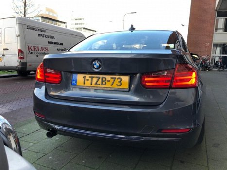 BMW 3-serie - 320d AUT 2014 Dynamics Edition Exe Navi Climatronic - 1