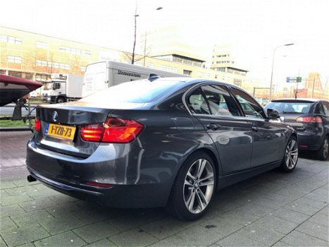 BMW 3-serie - 320d AUT 2014 Dynamics Edition Exe Navi Climatronic - 1